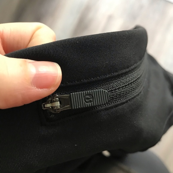 Lululemon Mesh Panel Crop Leggings Align - Picture 8 of 9